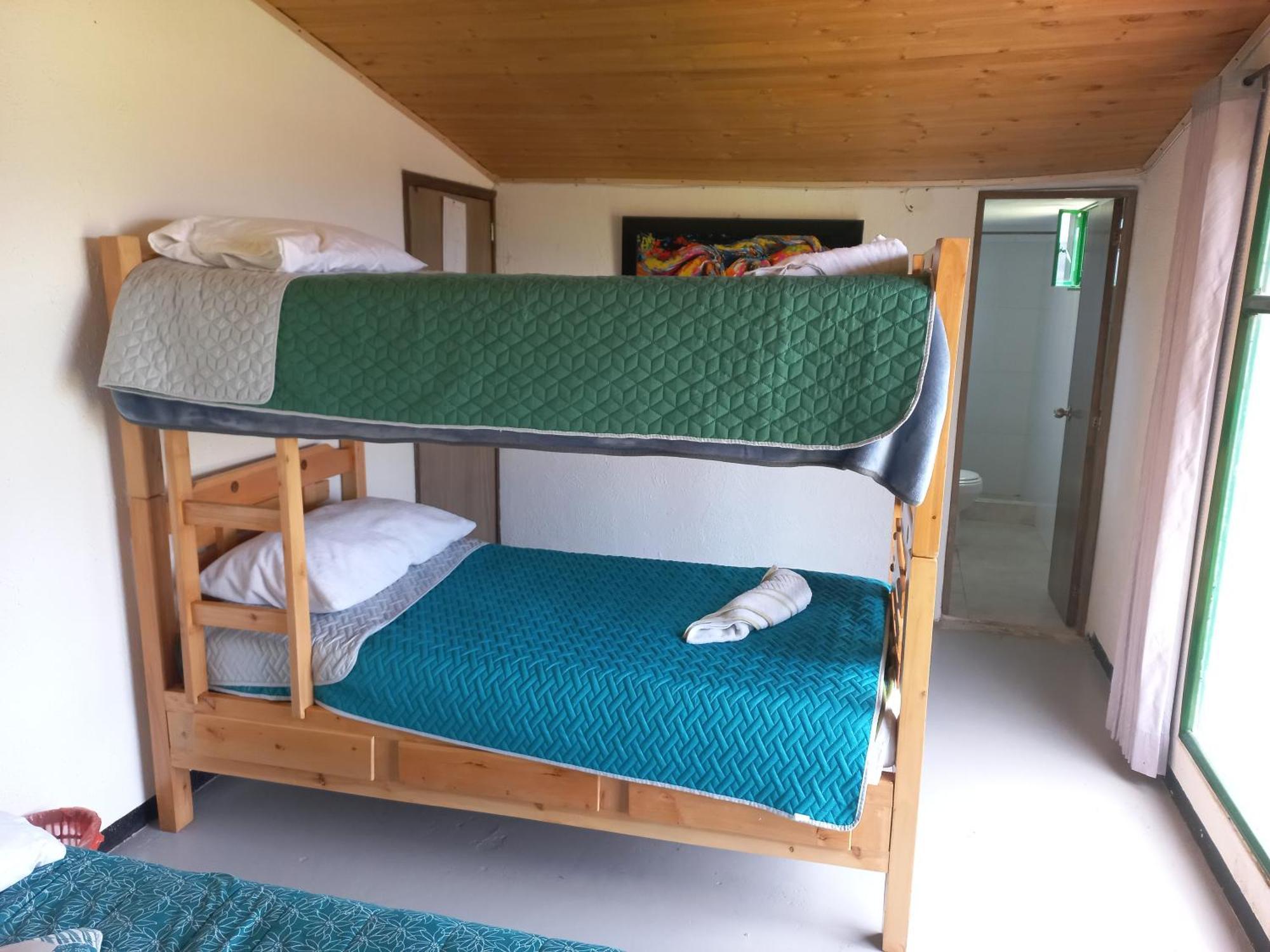 Hospedaje Y Camping Del Rio Монги Экстерьер фото